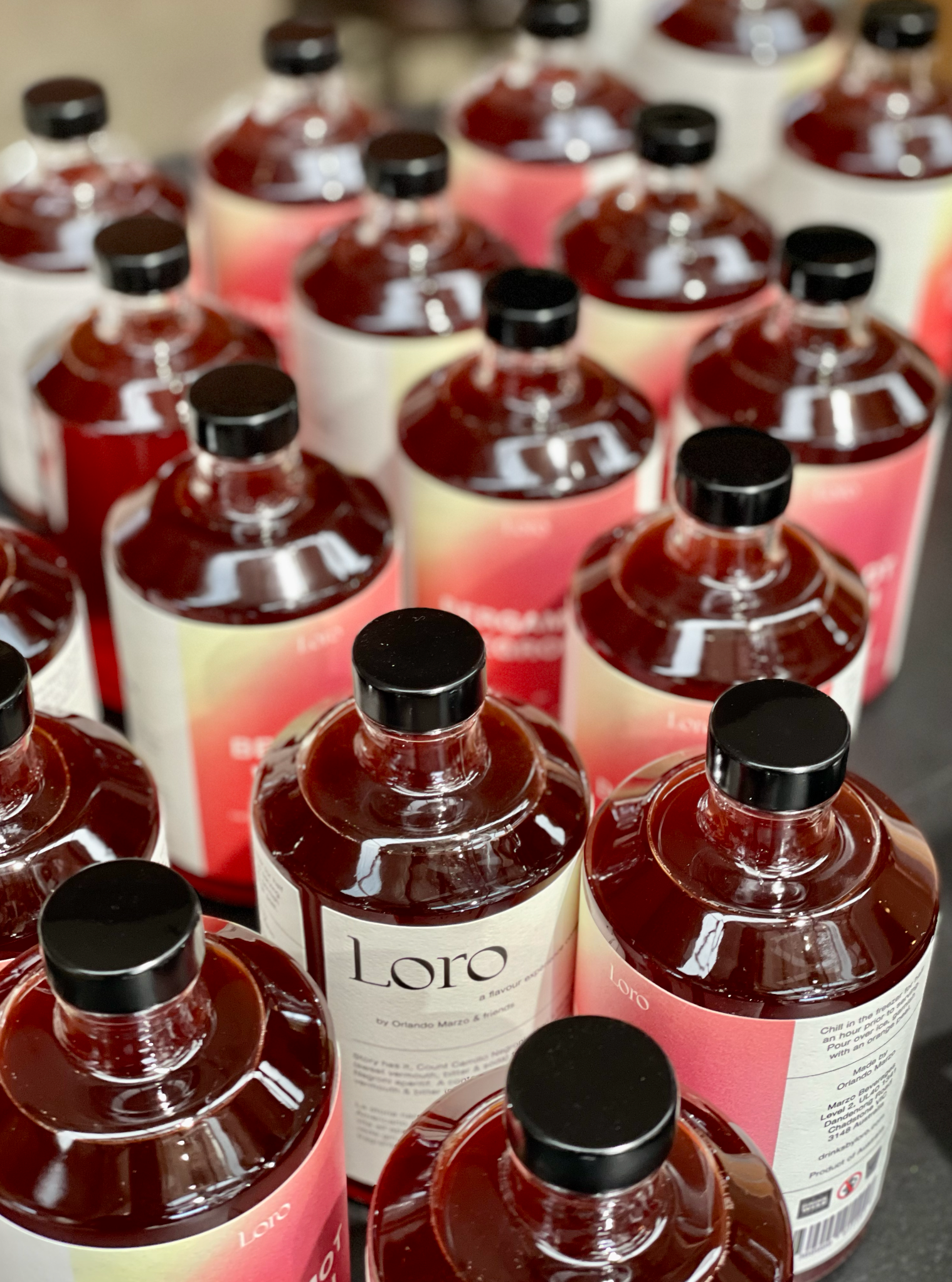 Loro bottled cocktails - Bergamot Negroni